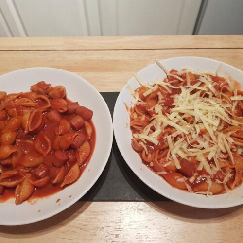 Hotdog pasta