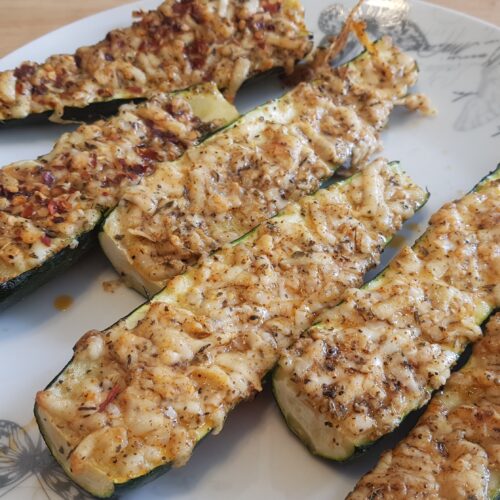 Cheesy baked courgettes
